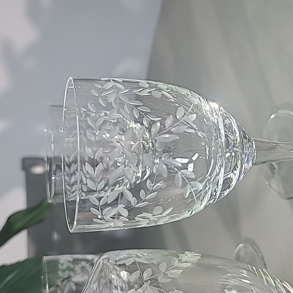 Vintage crystal decanter and five matching glasses STUNNING - Picture 2 of 10